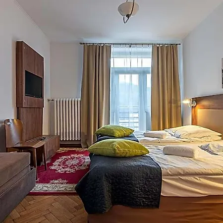 Bozy Dar Bed & Breakfast 3*