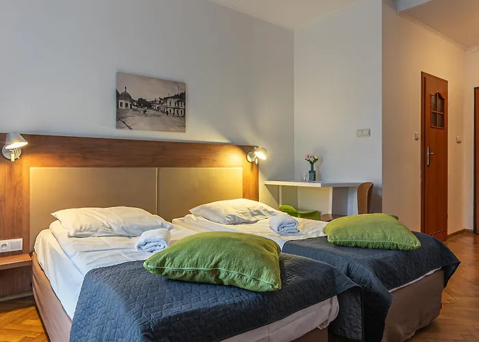 לינה וארוחת בוקר Bozy Dar